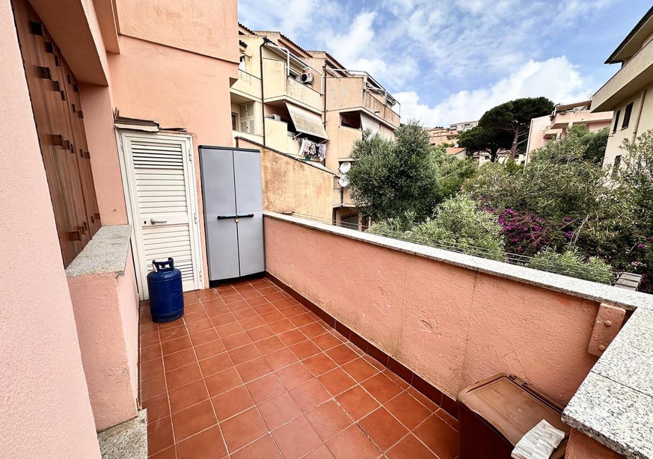 Murphy Holiday Home - Residenza Guardia Vecchia La Maddalena  Exterior photo